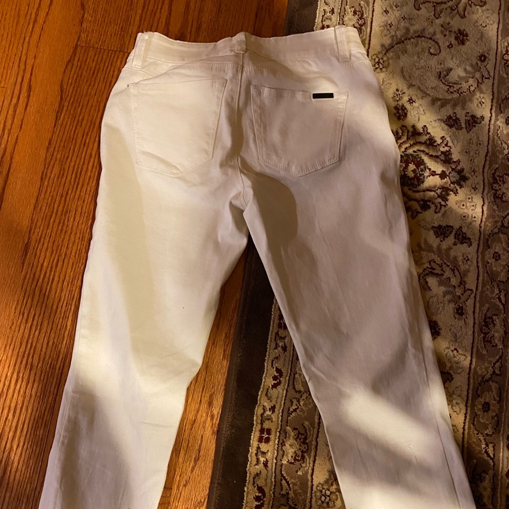 Double zero White House, Black market, jeans